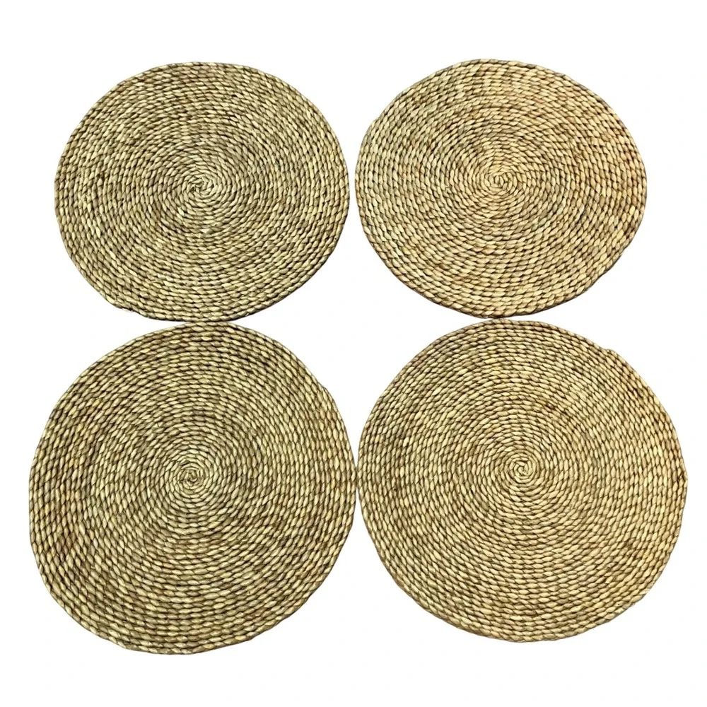 Set of 4 Natural Woven Seagrass Round Placemats 13.5‎ Inch Braided Boho Coastal